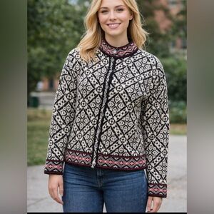 L.L. Bean Wool Blend Nordic pattern Cardigan Sweater Geometric.  Sz L.  VGUC!